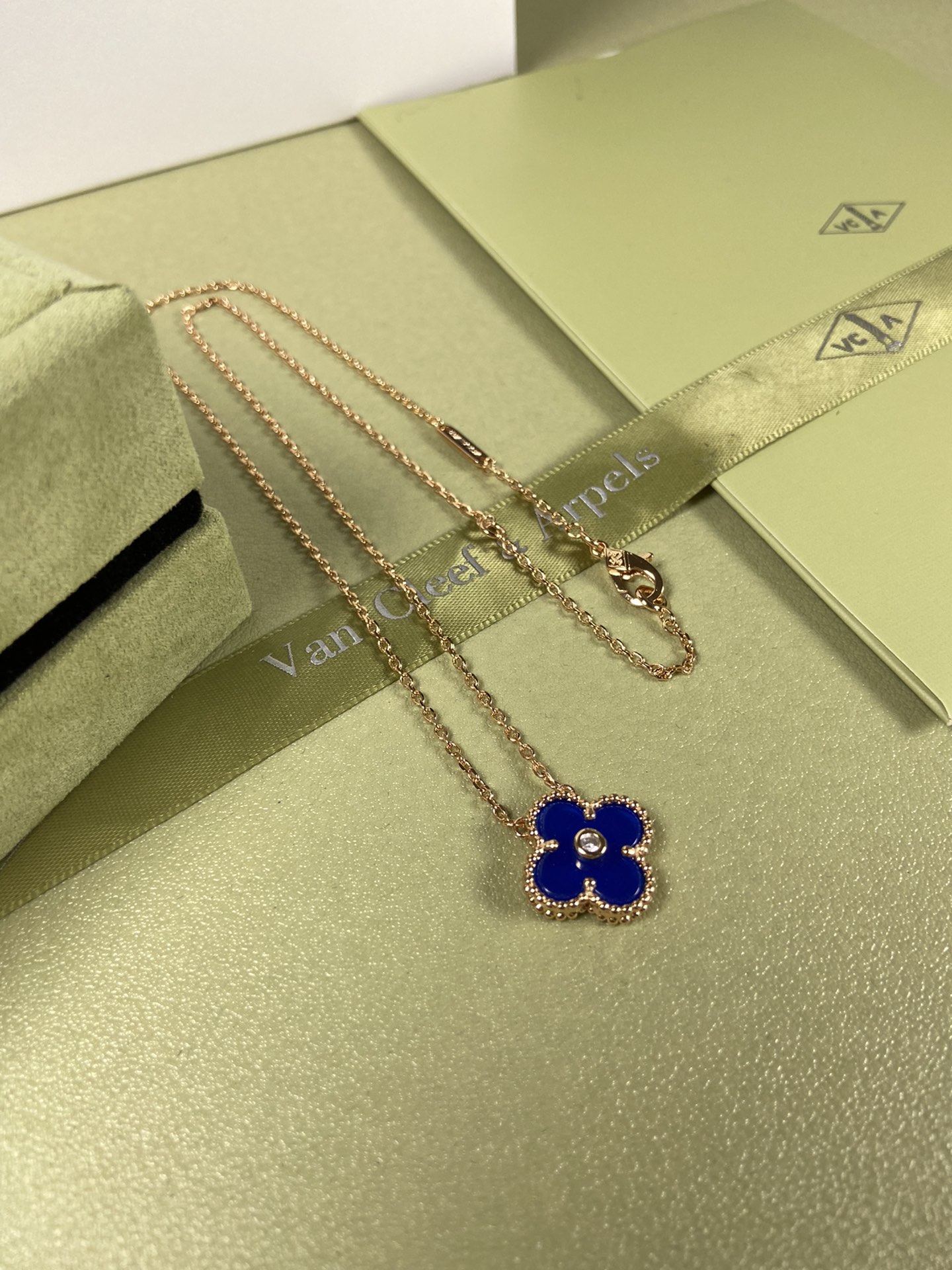 Van Cleef & Arpels blue chalcedony four-leaf clover necklace