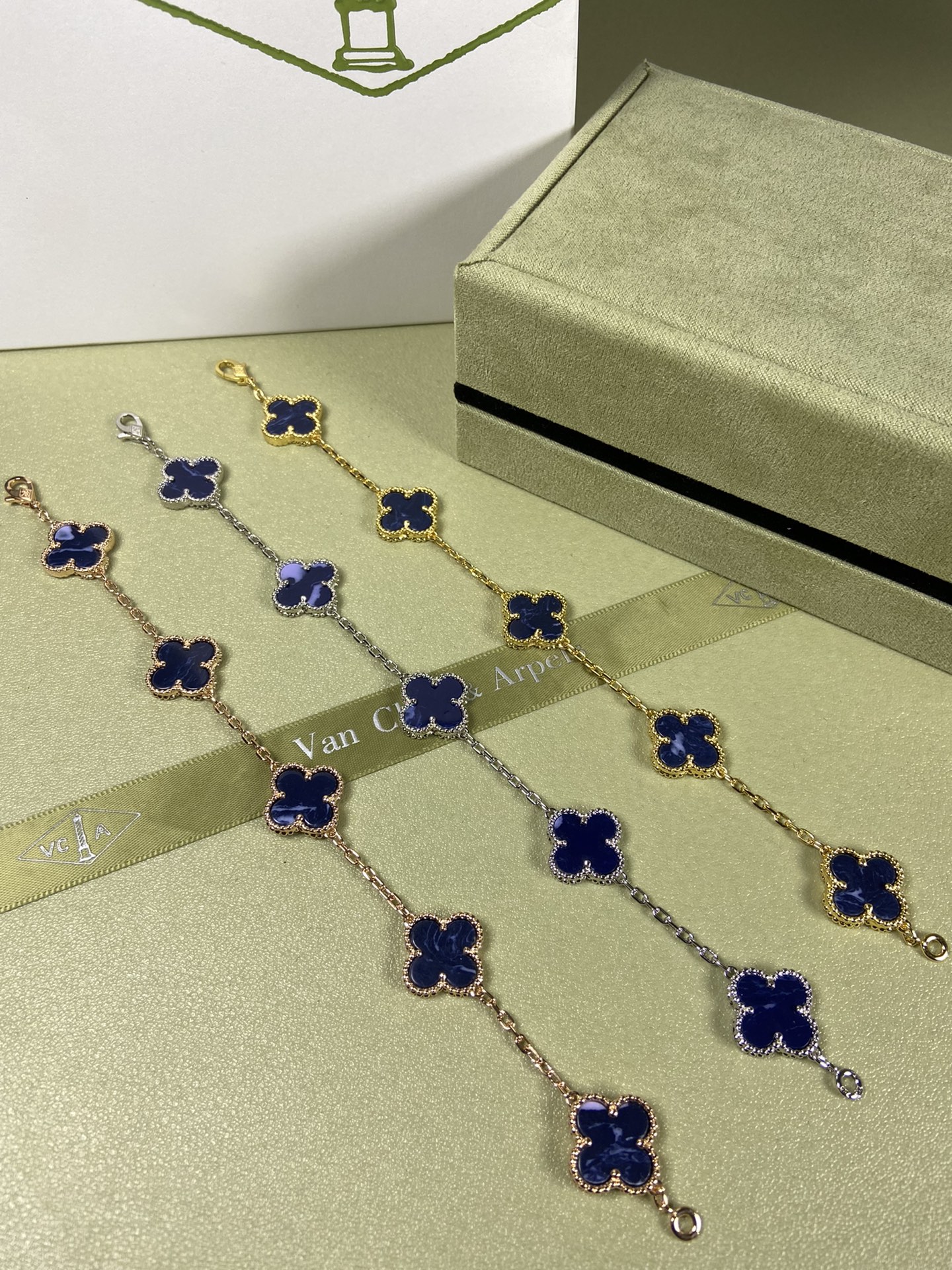Van Cleef & Arpels Peter blue four-leaf clover bracelet