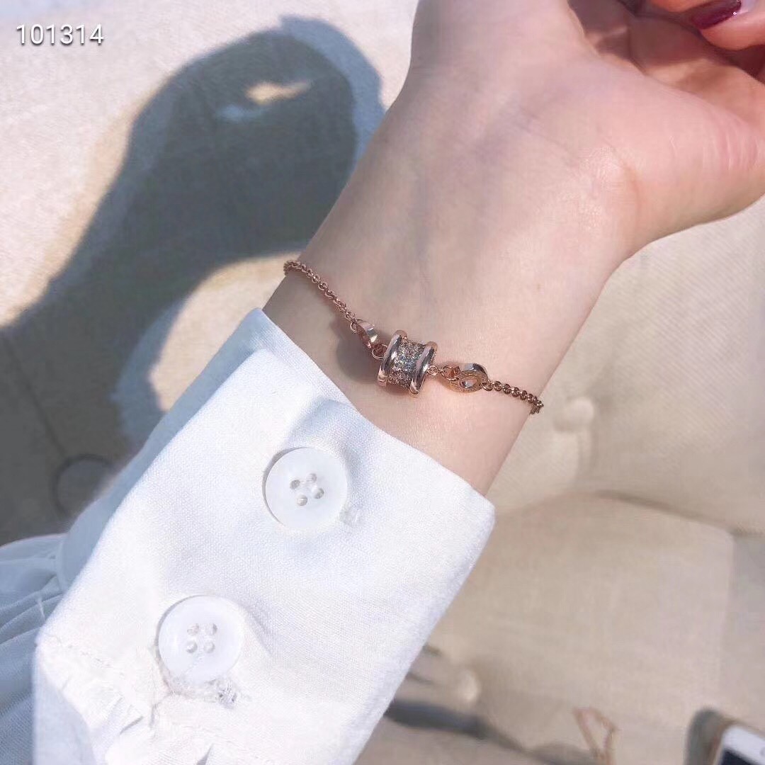 Bulgari Bracelet New small waist bracelet