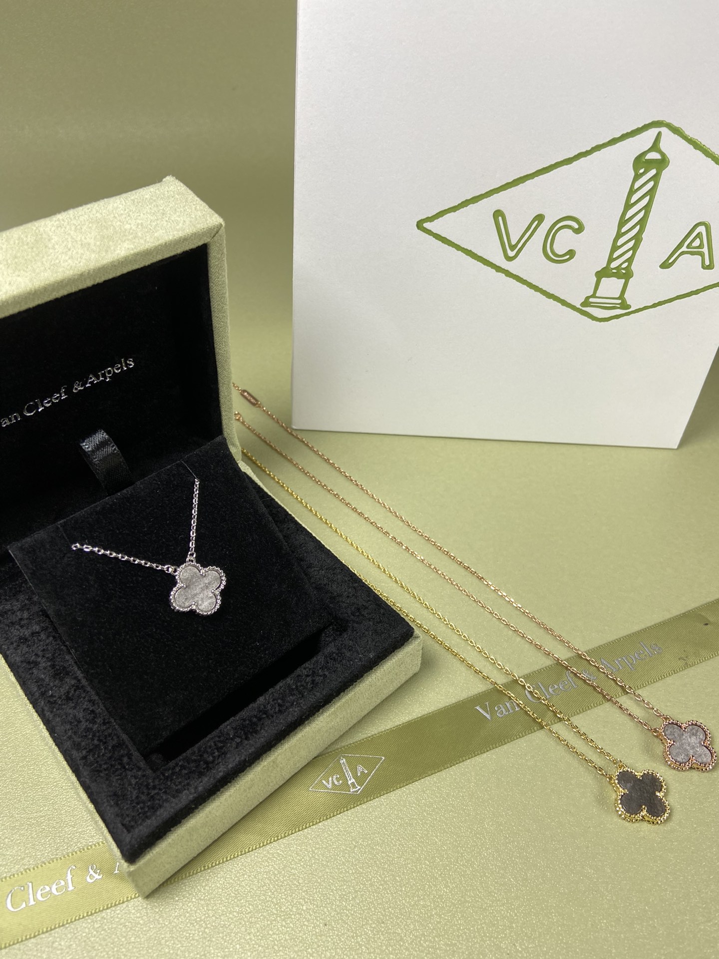 Van Cleef & Arpels obsidian four-leaf clover necklace