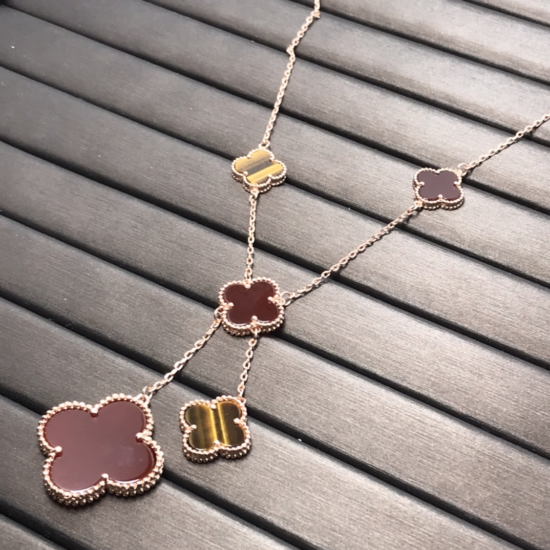 Van Cleef & Arpels 6 four-leaf clover necklace