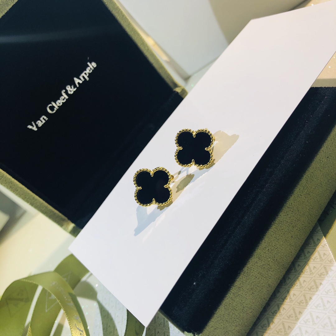 Van Cleef & Arpels Black Onyx Clover Earrings