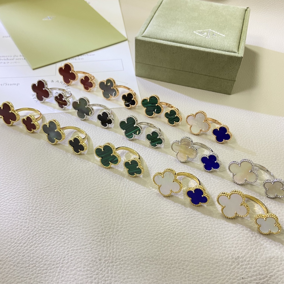 Van Cleef & Arpels Four-Leaf Clover Ring