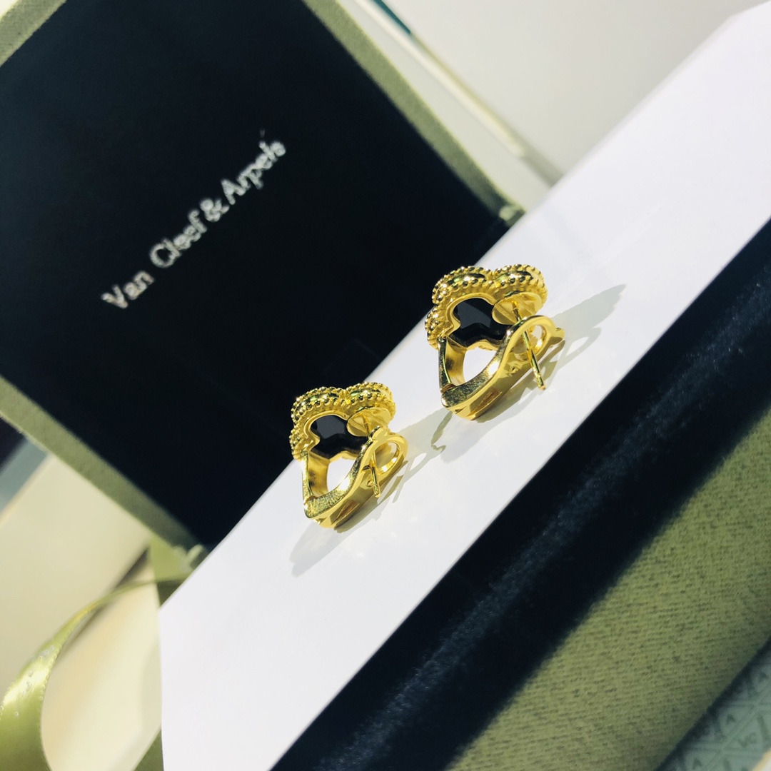 Van Cleef & Arpels Black Onyx Clover Earrings