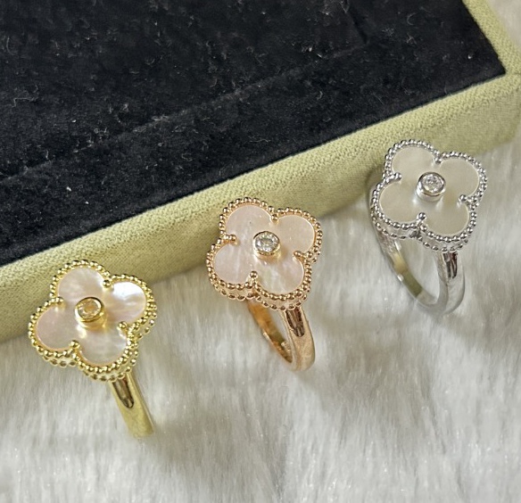 Van Cleef & Arpels White Mother-of-Pearl Ring