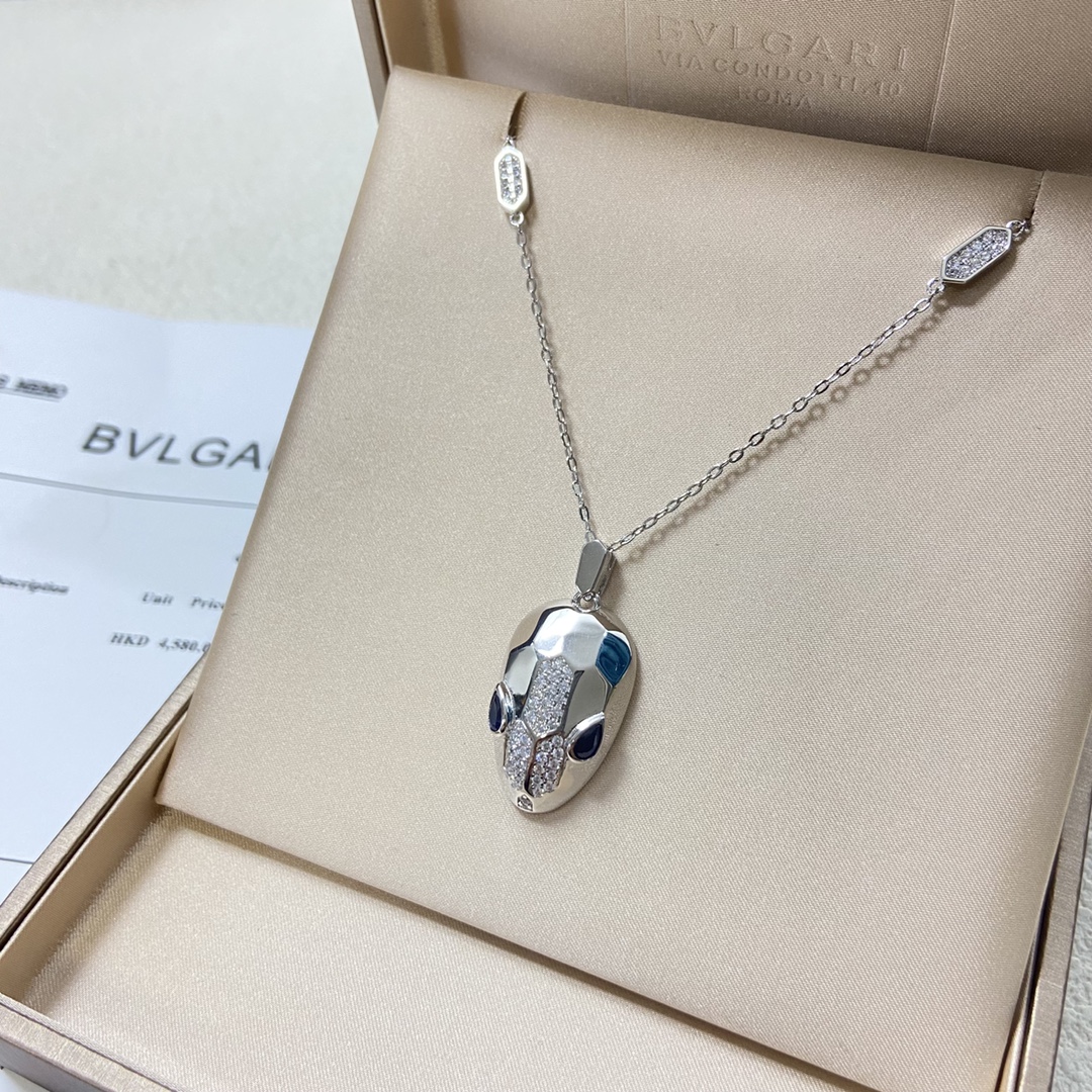 Bulgari necklace Prissed half-diamond snake head necklace