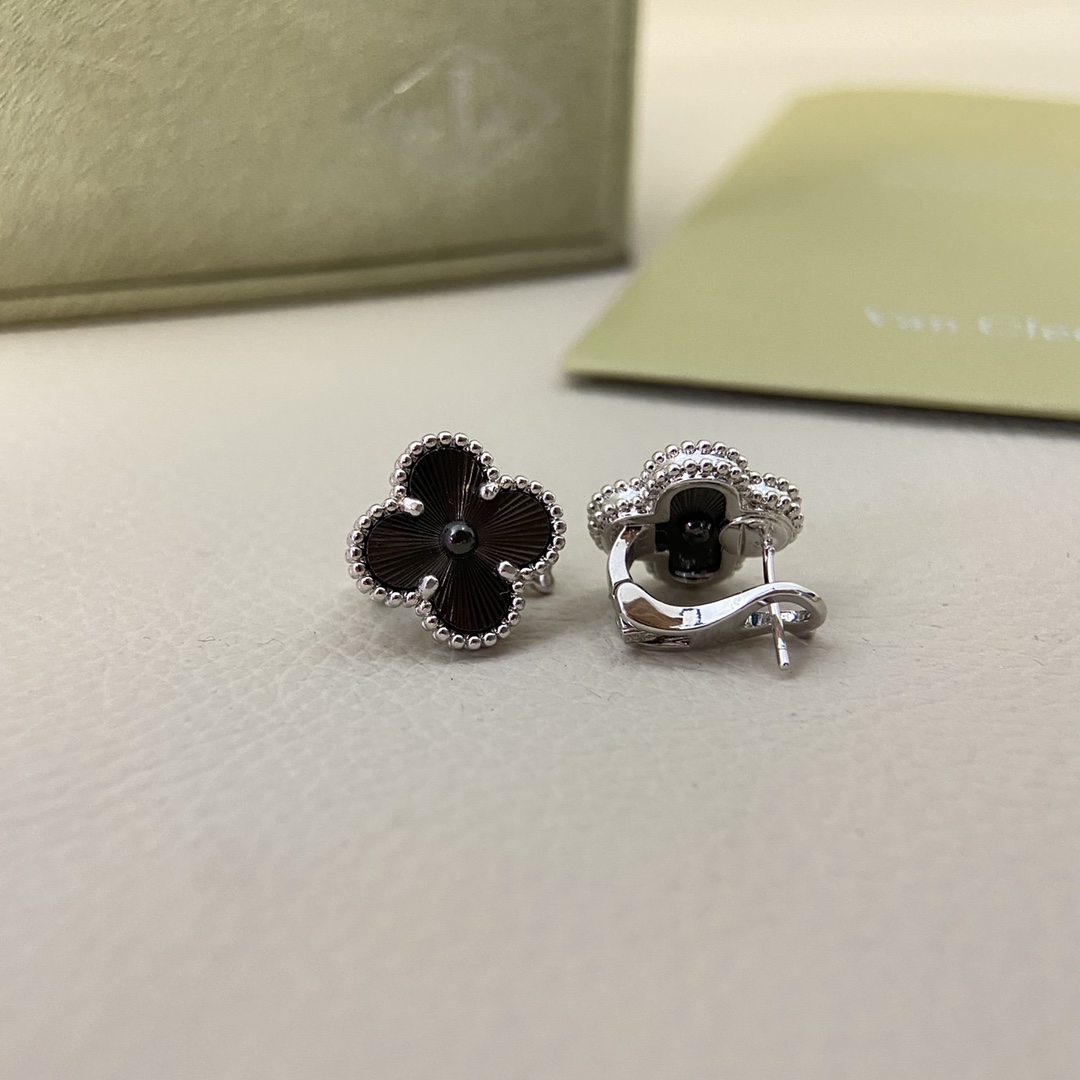 Van Cleef & Arpels Laser Cut Four-Leaf Clover Earrings