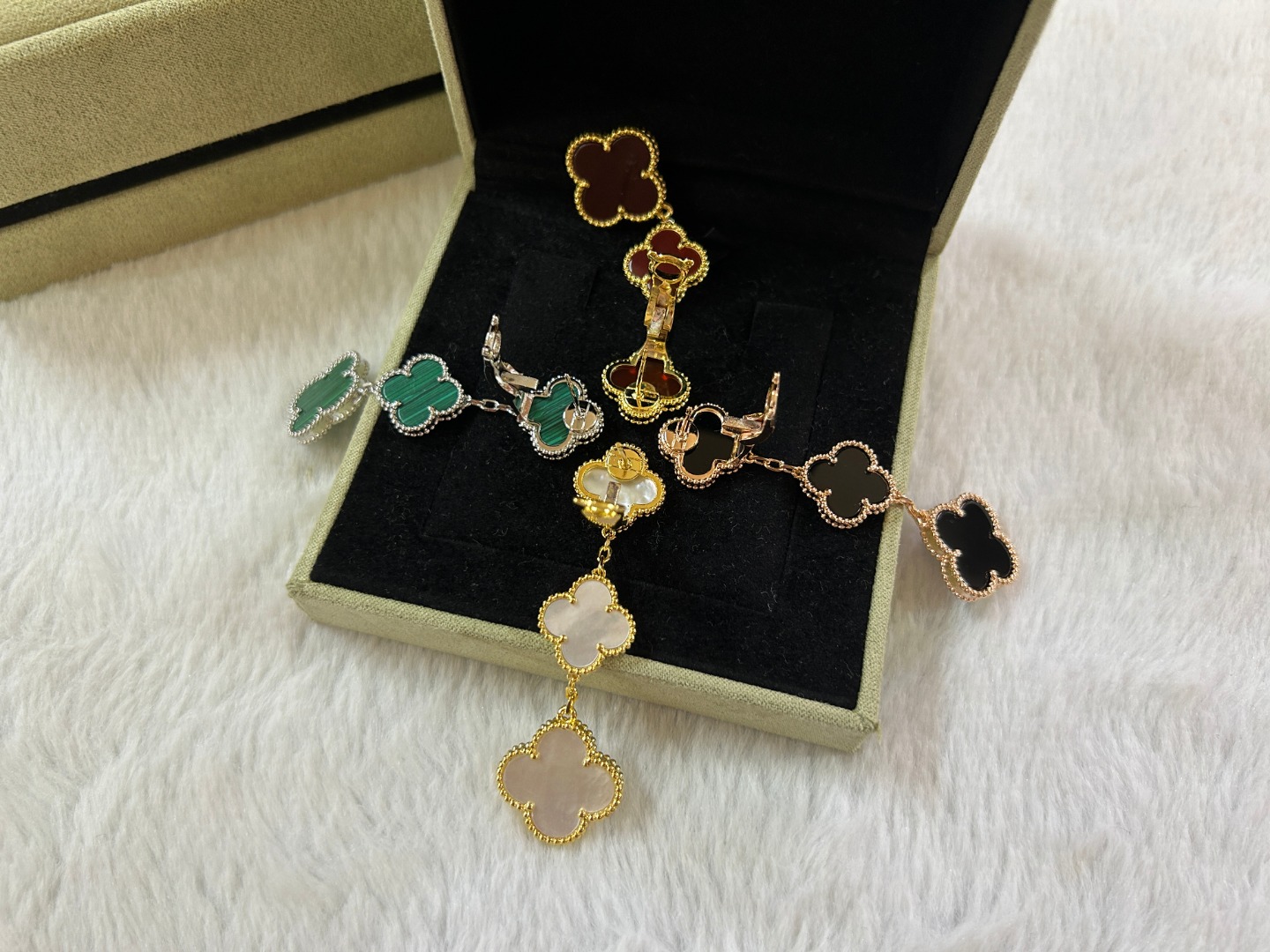 Van Cleef & Arpels Malachite Four-Leaf Clover Earrings