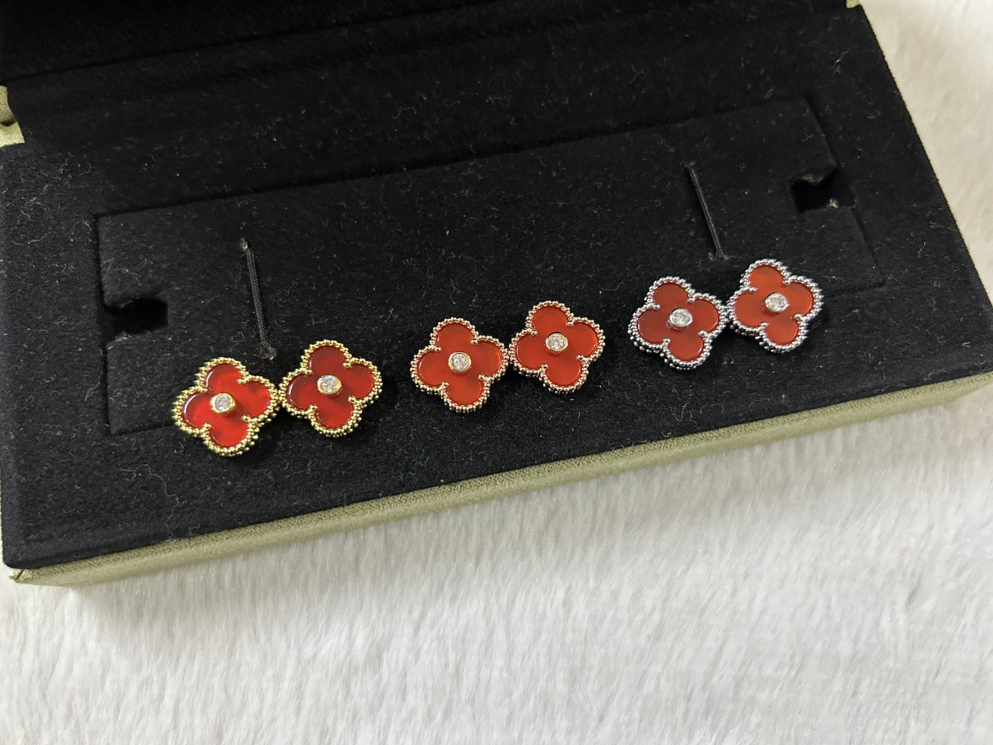 Van Cleef & Arpels Red Carnelian Earrings