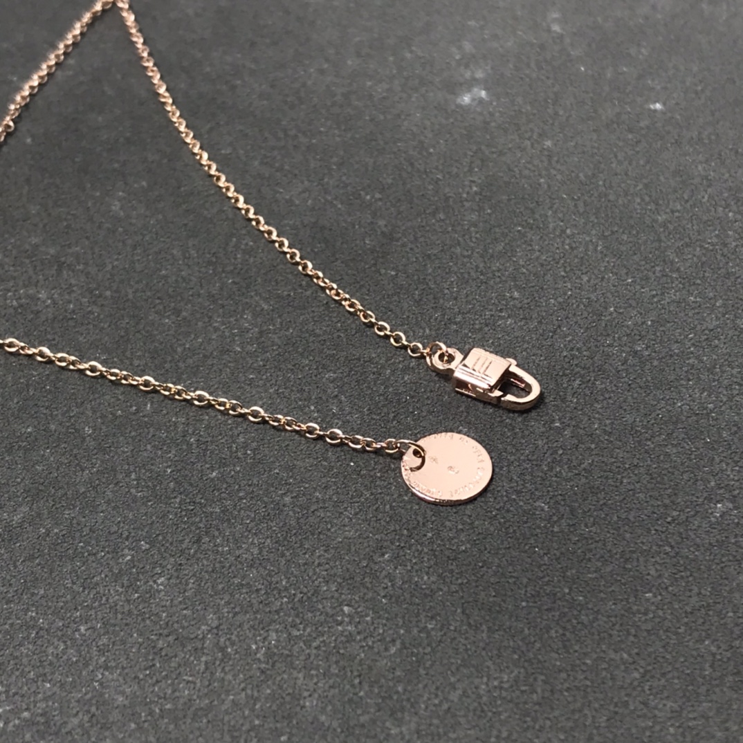 Hermes necklace New Black Warrior Bag Necklace