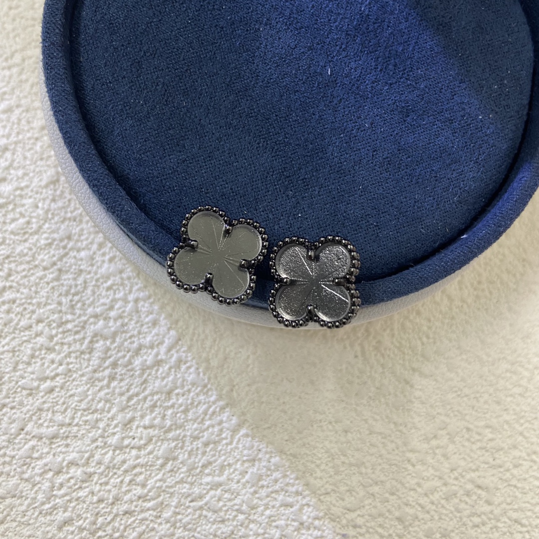 Van Cleef & Arpels Laser Cut Four-Leaf Clover Earrings