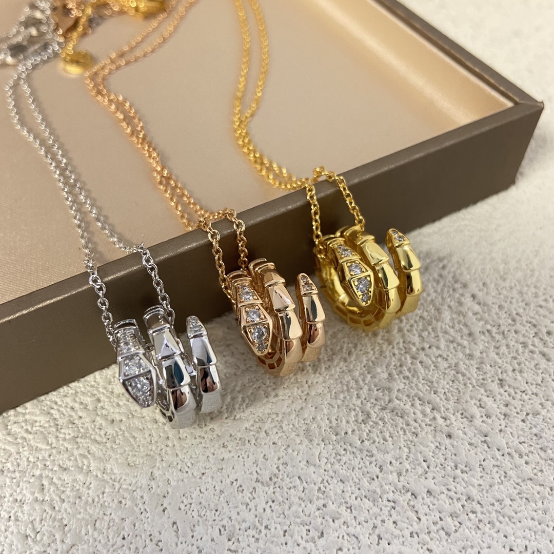 Bulgari necklace New three-circle half-diamond snake necklace