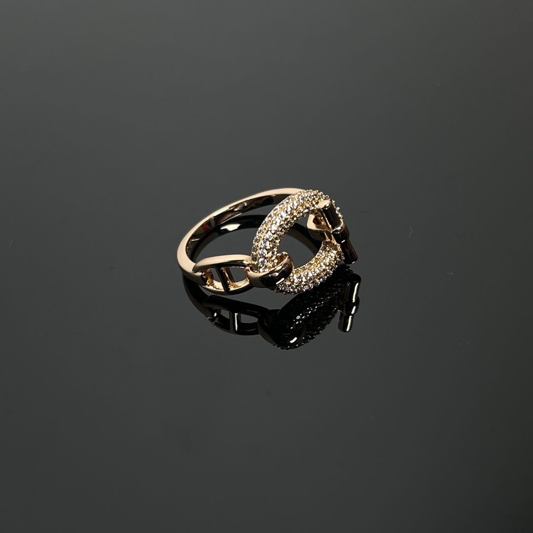 Hermes Ring New glossy 8-figure full diamond Q-shaped pig nose ring