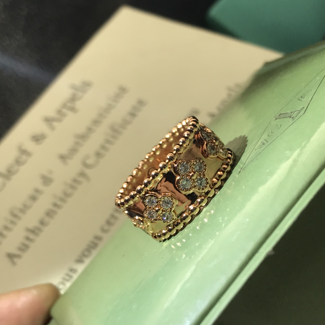 Van Cleef & Arpels Kaleidoscope Diamond Ring