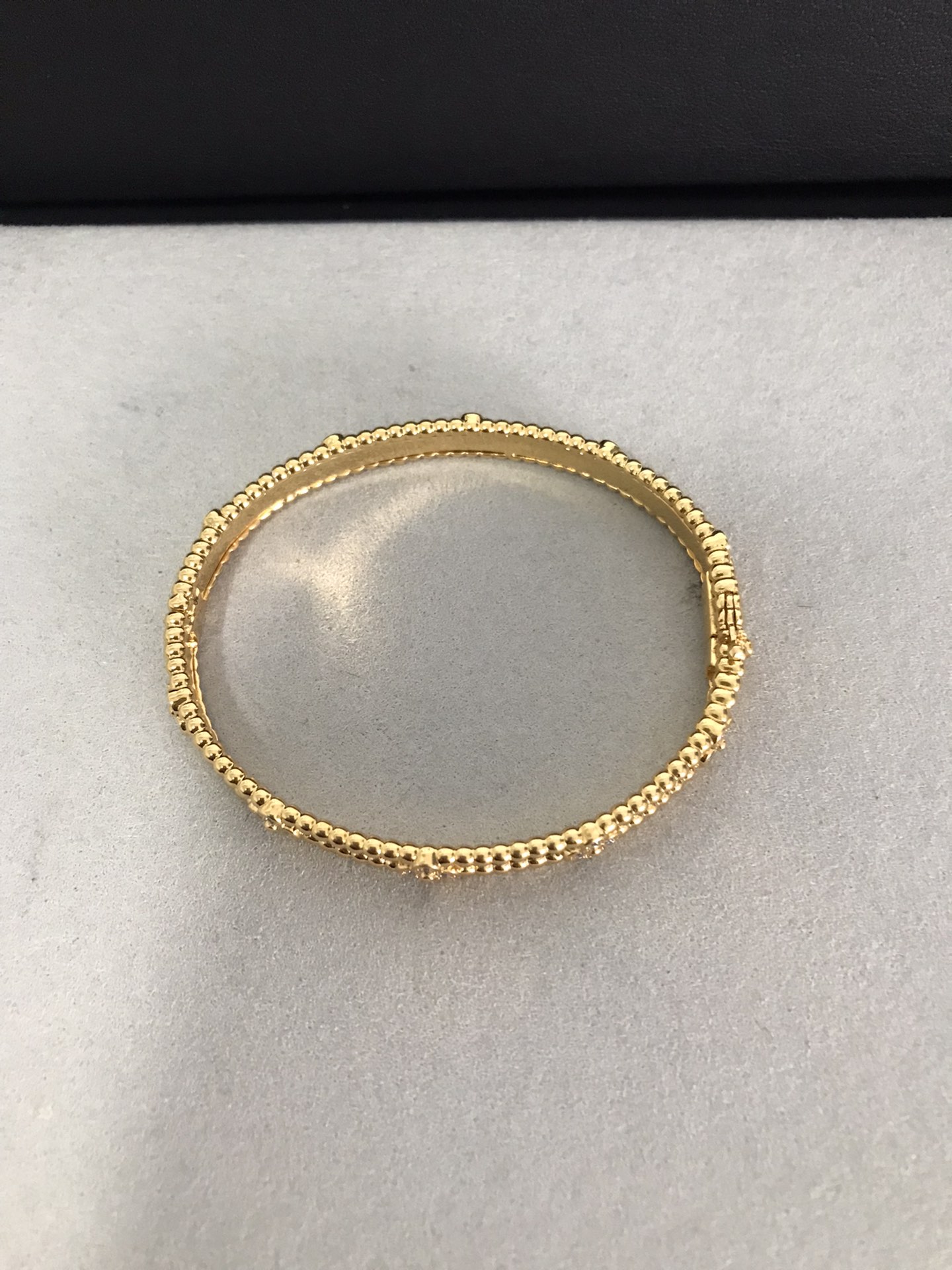 Van Cleef & Arpels Narrow Kaleidoscope Bangle