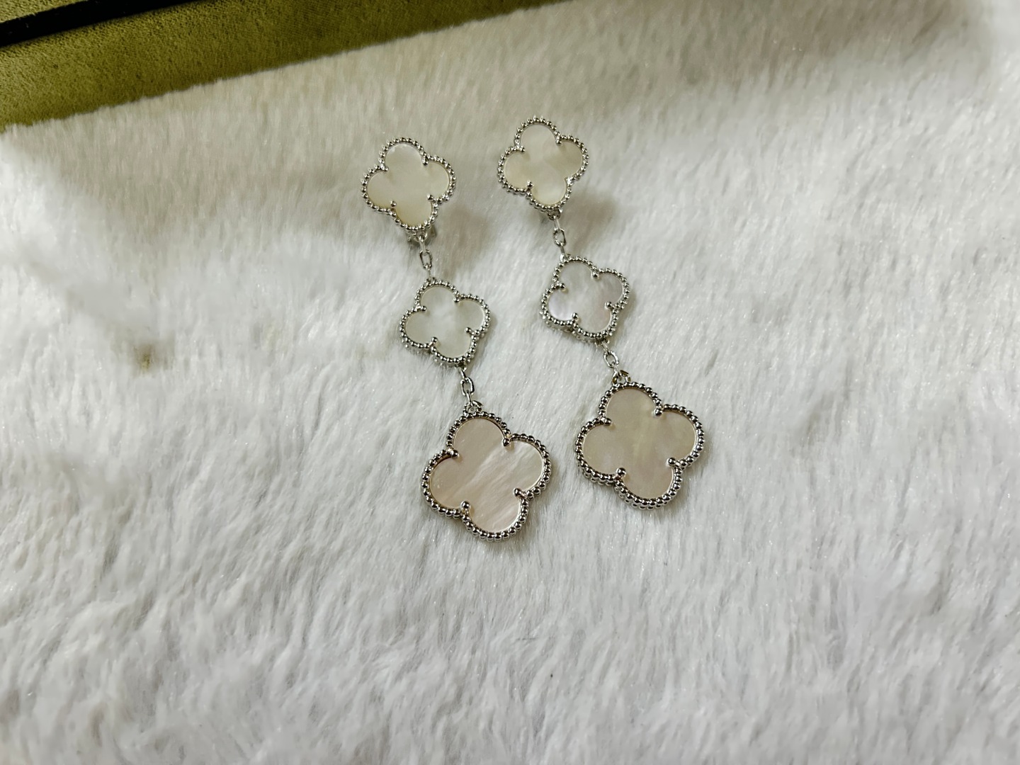 Van Cleef & Arpels White Mother-of-Pearl Four-Leaf Clover Earrings