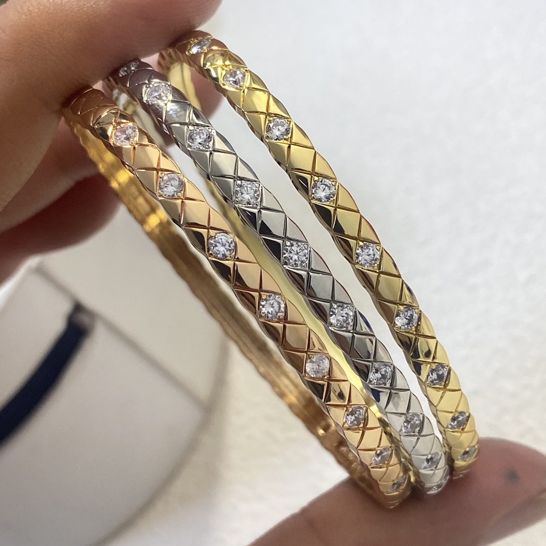 Chanel bracelet New high-version V gold version full diamond narrow rhombi bracelet
