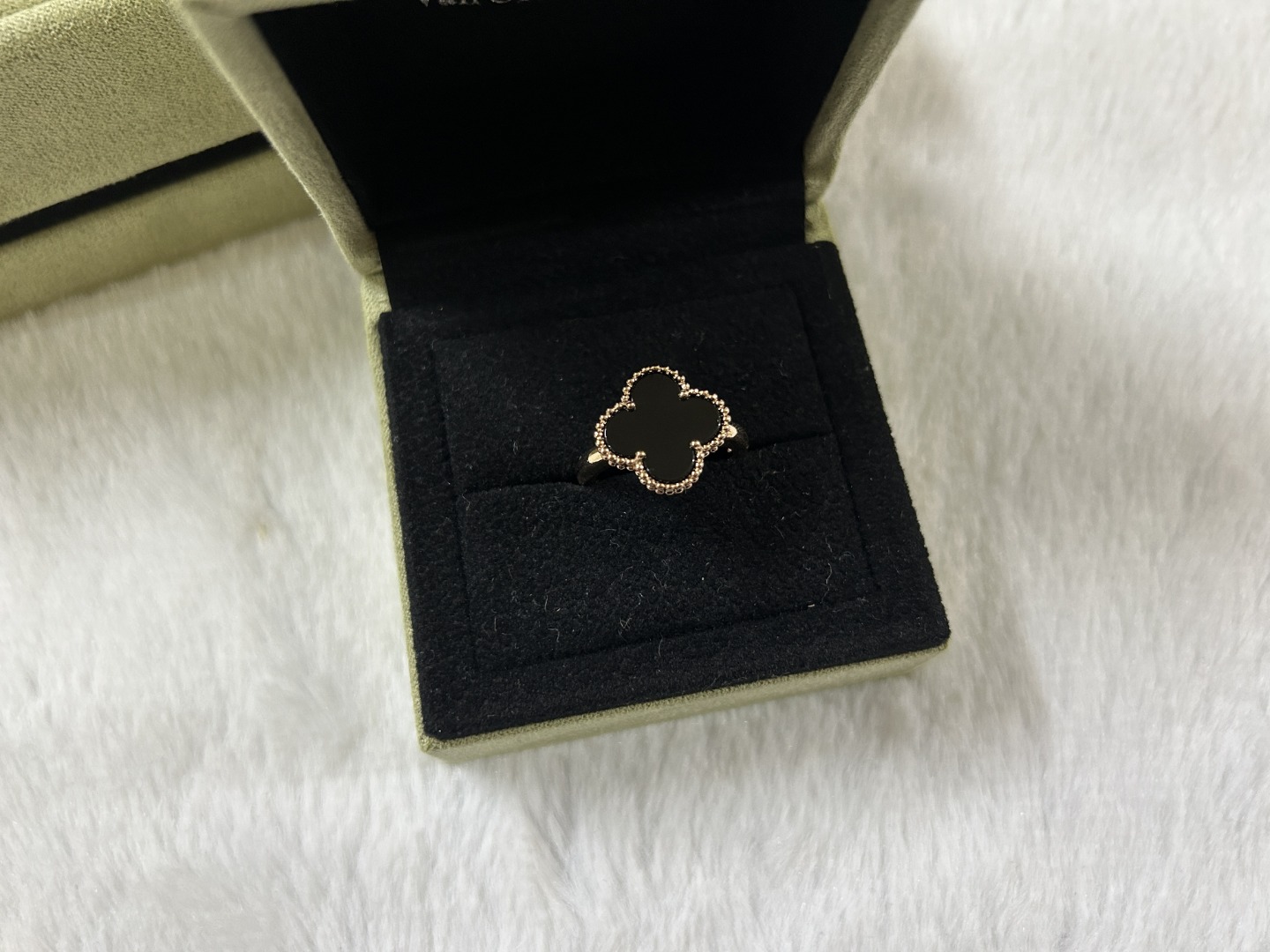 Van Cleef & Arpels black onyx ring