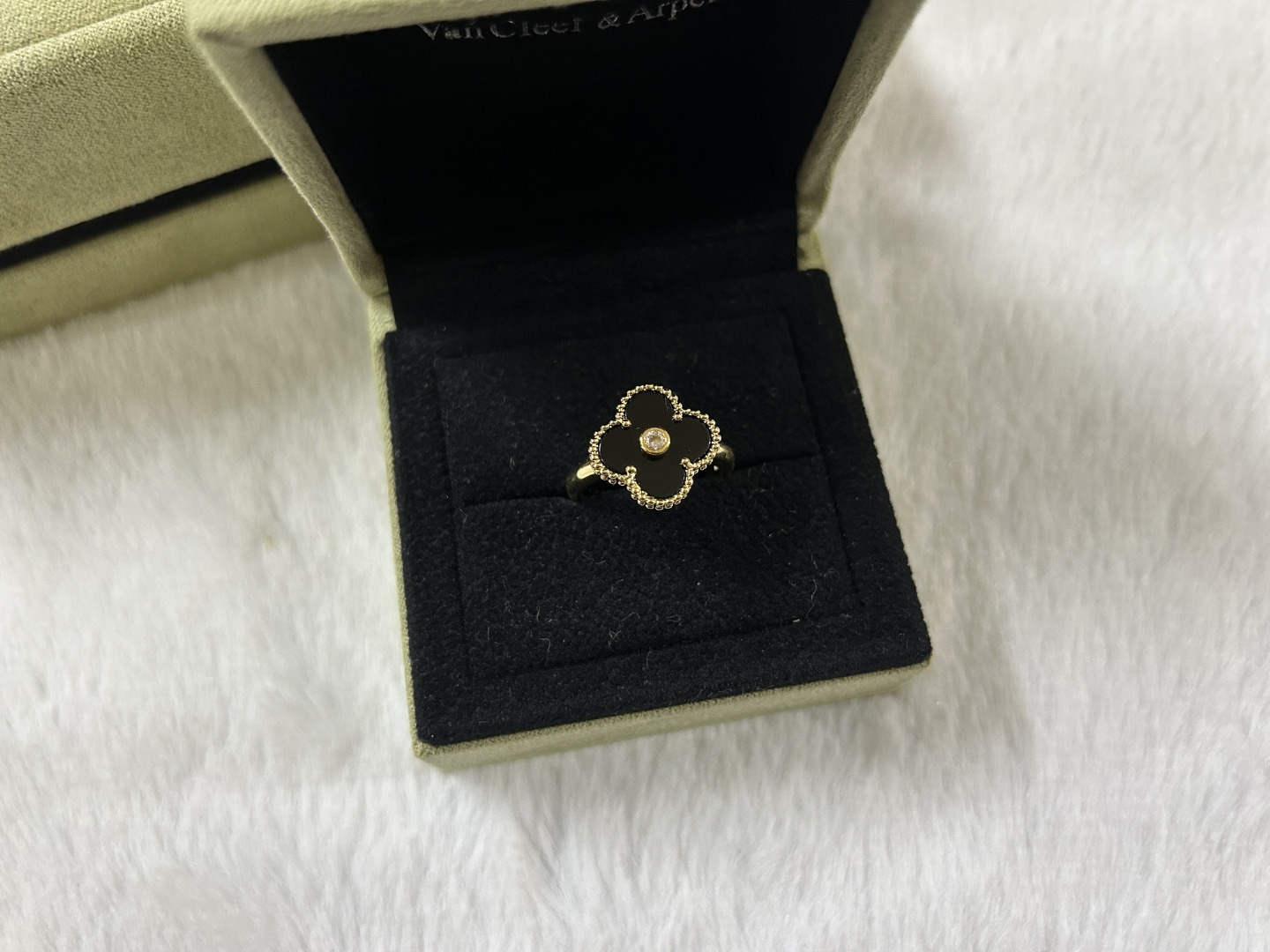 Van Cleef & Arpels black onyx ring