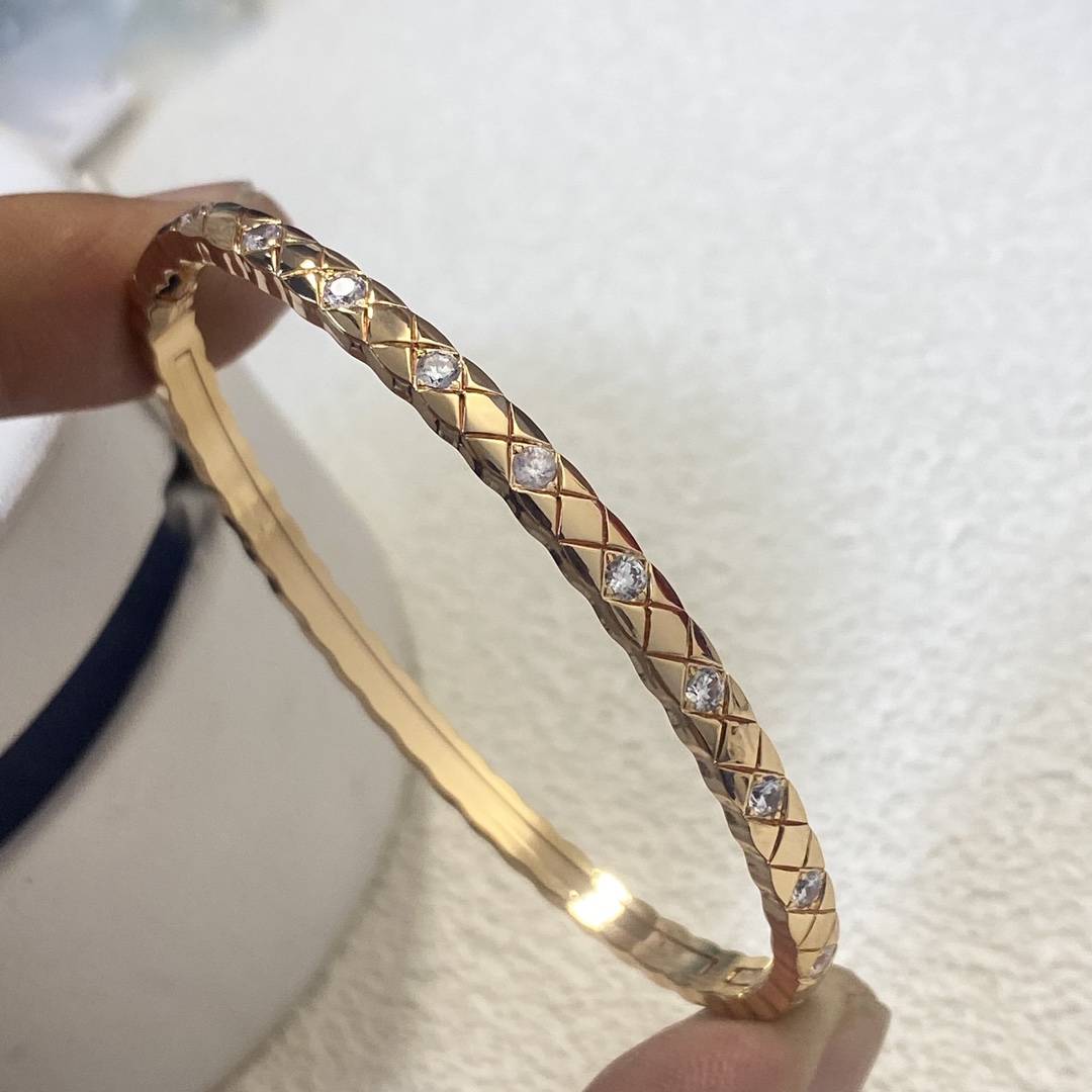 Chanel bracelet New high-version V gold version full diamond narrow rhombi bracelet