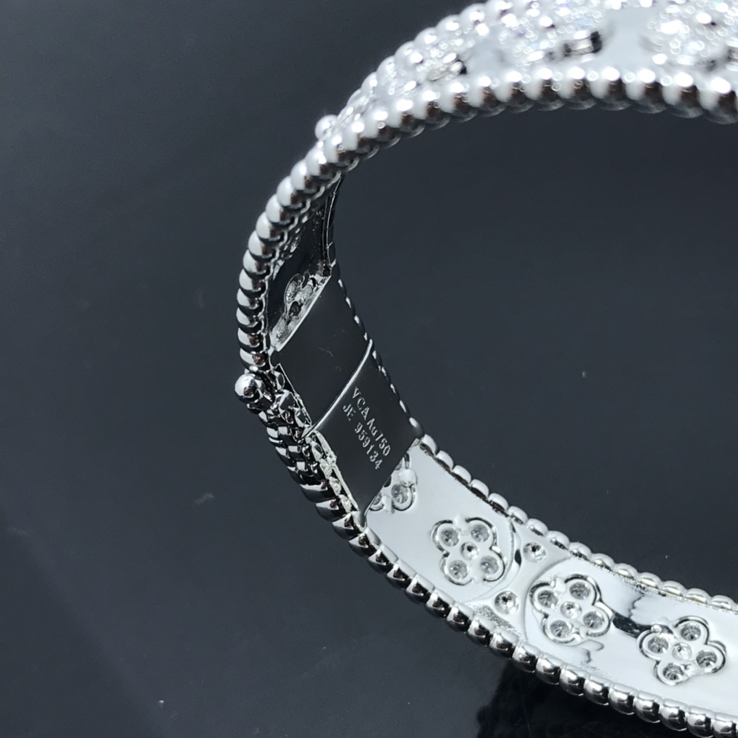 Van Cleef & Arpels Wide Kaleidoscope Bangle