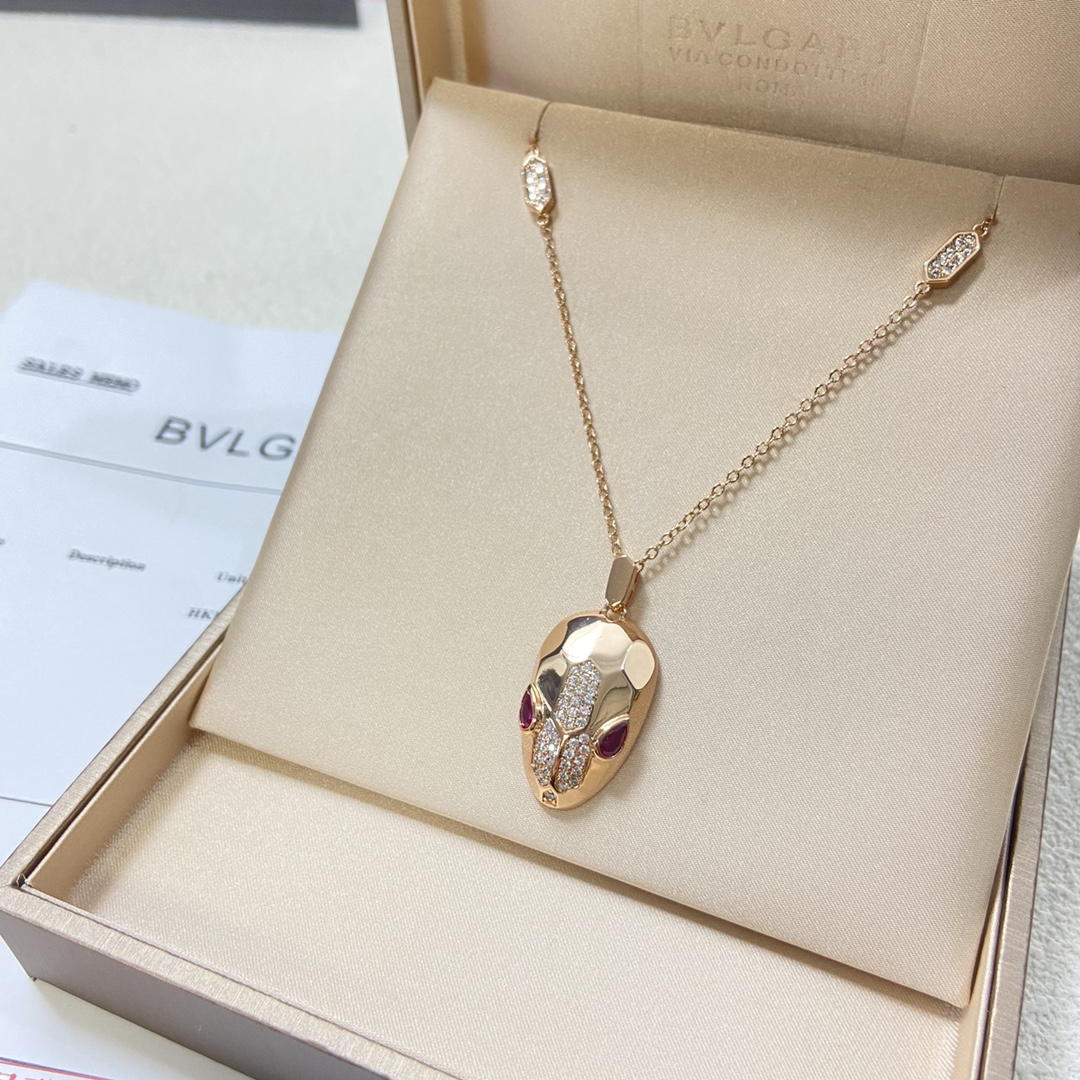Bulgari necklace Prissed half-diamond snake head necklace
