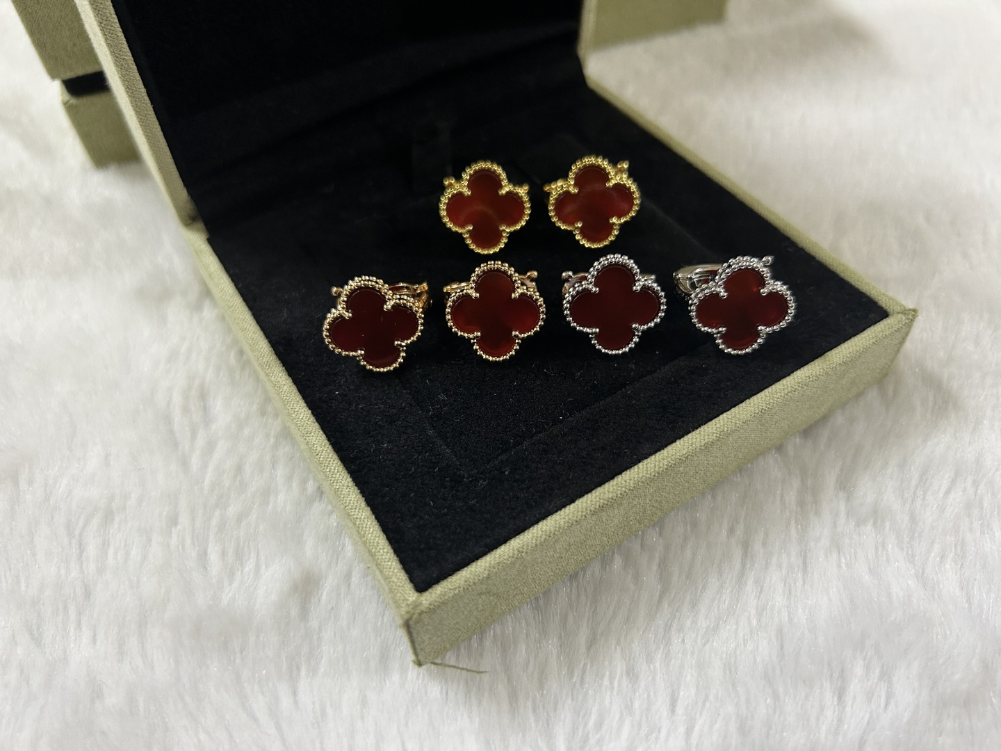 Van Cleef & Arpels Red Carnelian Earrings