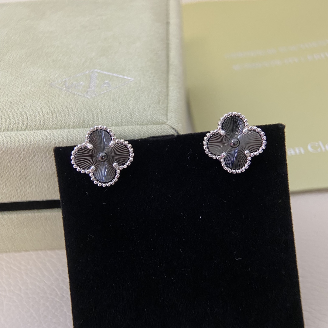 Van Cleef & Arpels Laser Cut Four-Leaf Clover Earrings