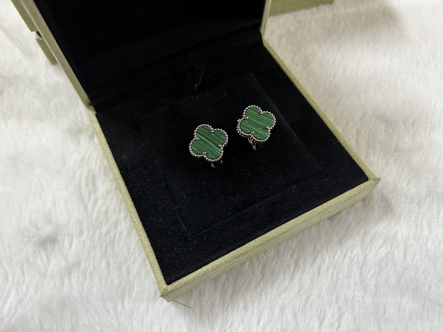 Van Cleef & Arpels Malachite Four-Leaf Clover Earrings