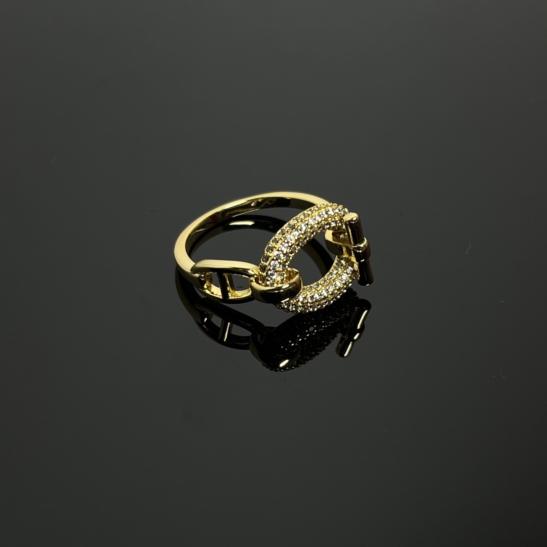 Hermes Ring New glossy 8-figure full diamond Q-shaped pig nose ring