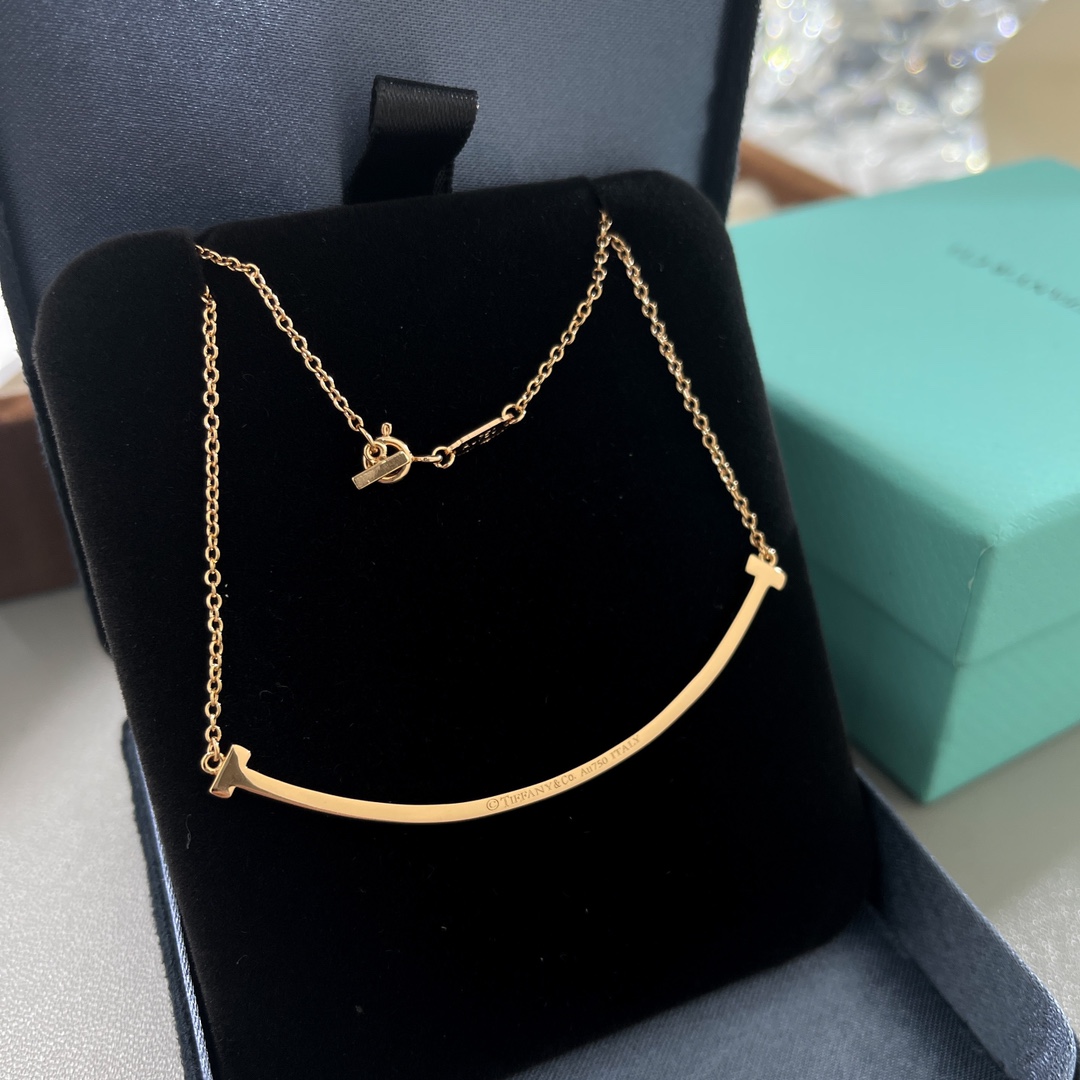 Tiffany Necklace New Classic Large Diamond-Encrusted Smiley Face Necklace