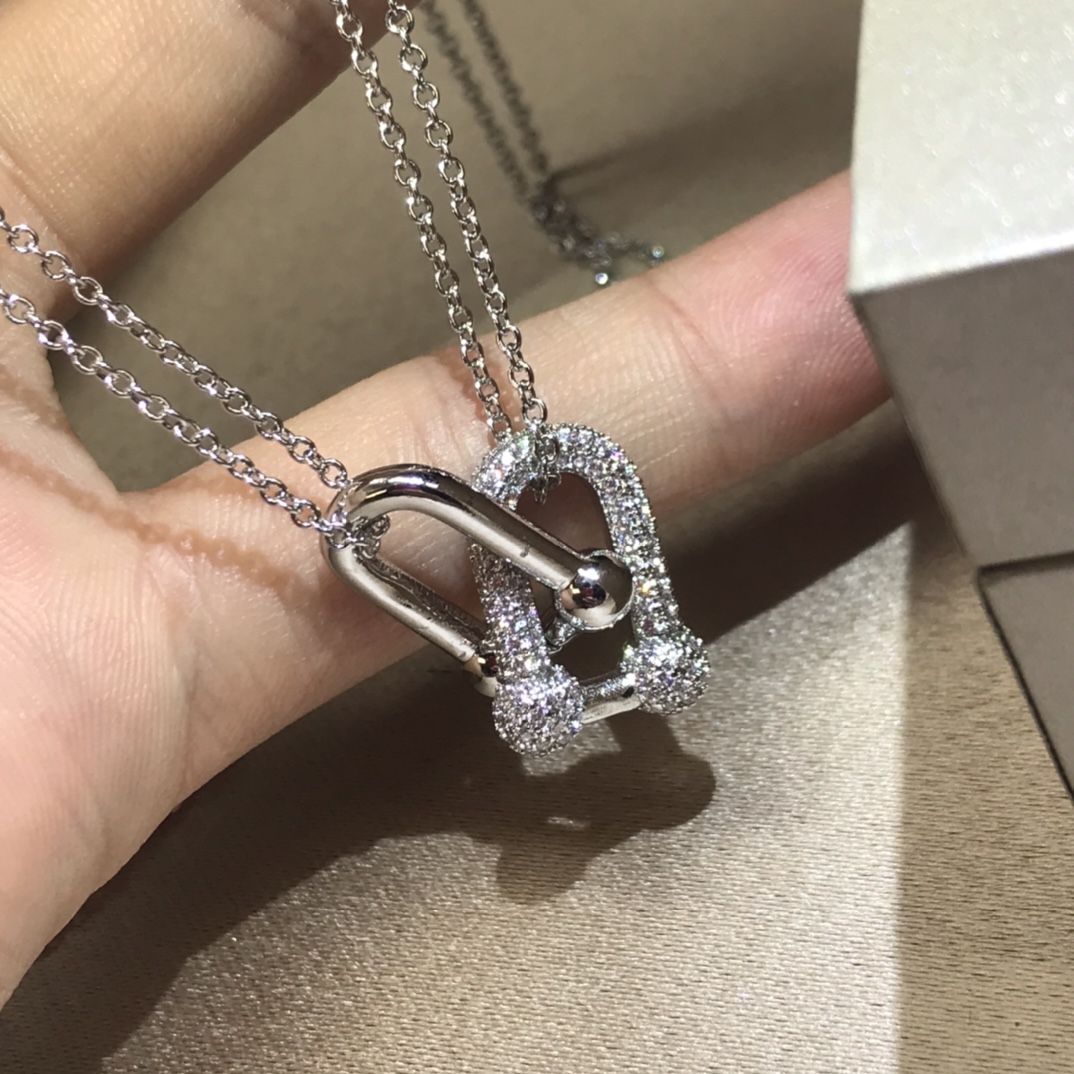 Tiffany necklace New glossy horseshoe necklace with diamonds Rose gold, white gold, yellow gold