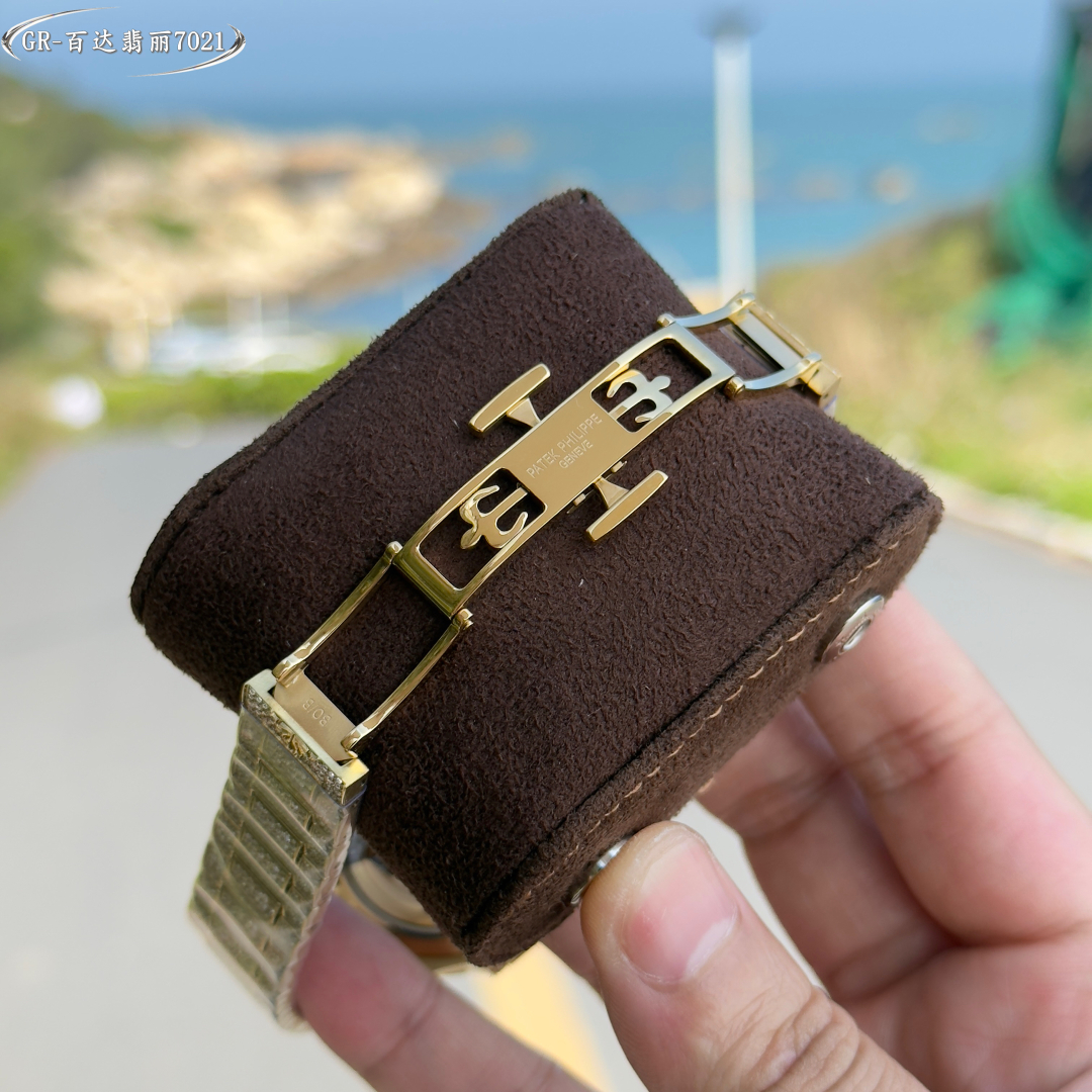 A classic timepiece, the Patek Philippe Women's Nautilus 7021 Full Diamond Limited Edition