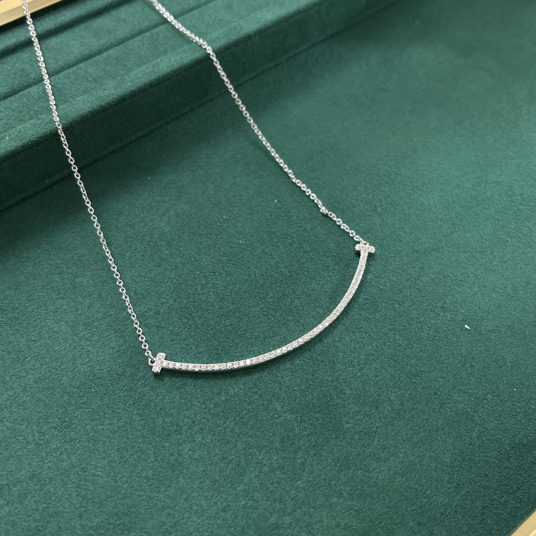 Tiffany Necklace New Classic Large Diamond-Encrusted Smiley Face Necklace