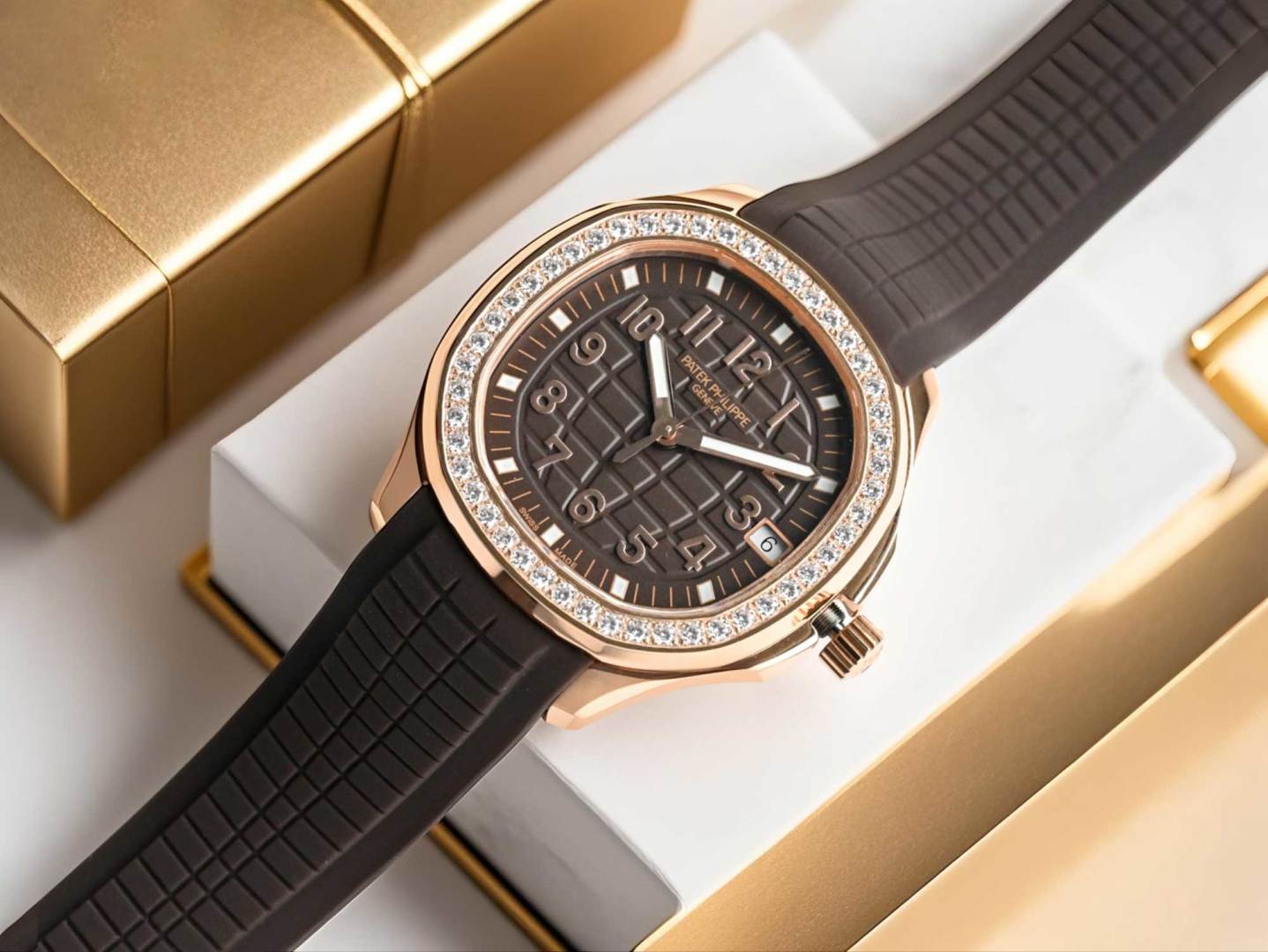 Patek Philippe Grenade AQUANAUT mechanical watch, 5167A5168G5167R