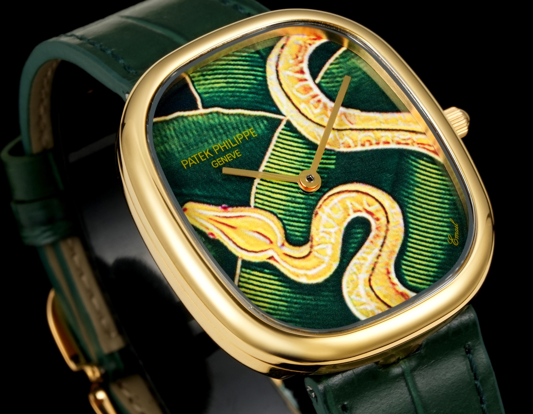 The Year of the Snake is a limited edition of Patek Philippe's first Golden Ellipse, with no hour scale