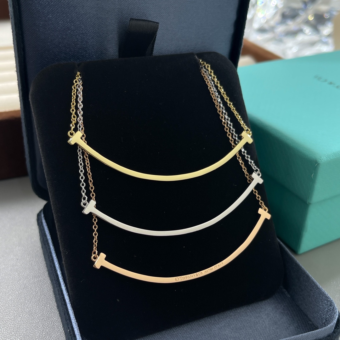 Tiffany Necklace New Classic Large Diamond-Encrusted Smiley Face Necklace