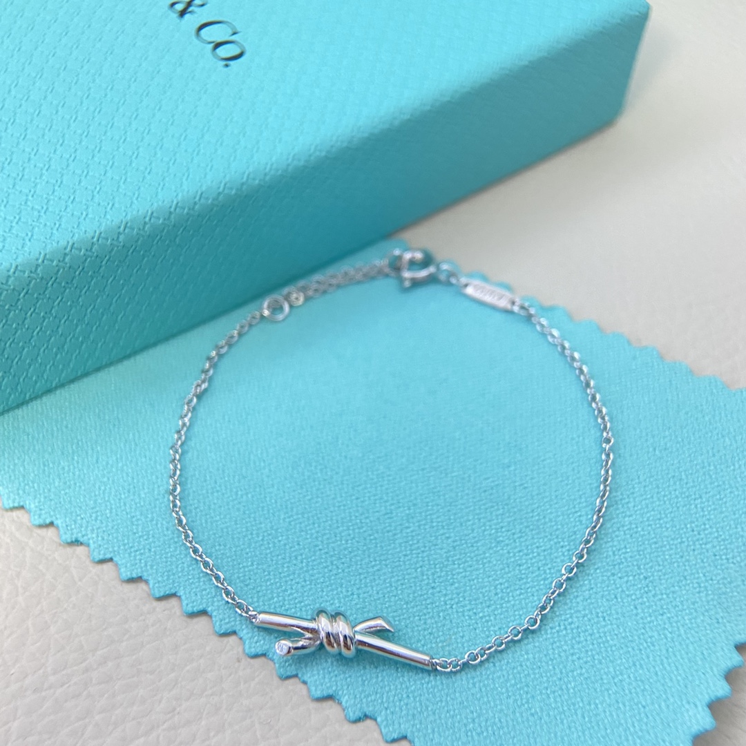 Tiffany Bracelet New mini glossy twisted rope bracelet