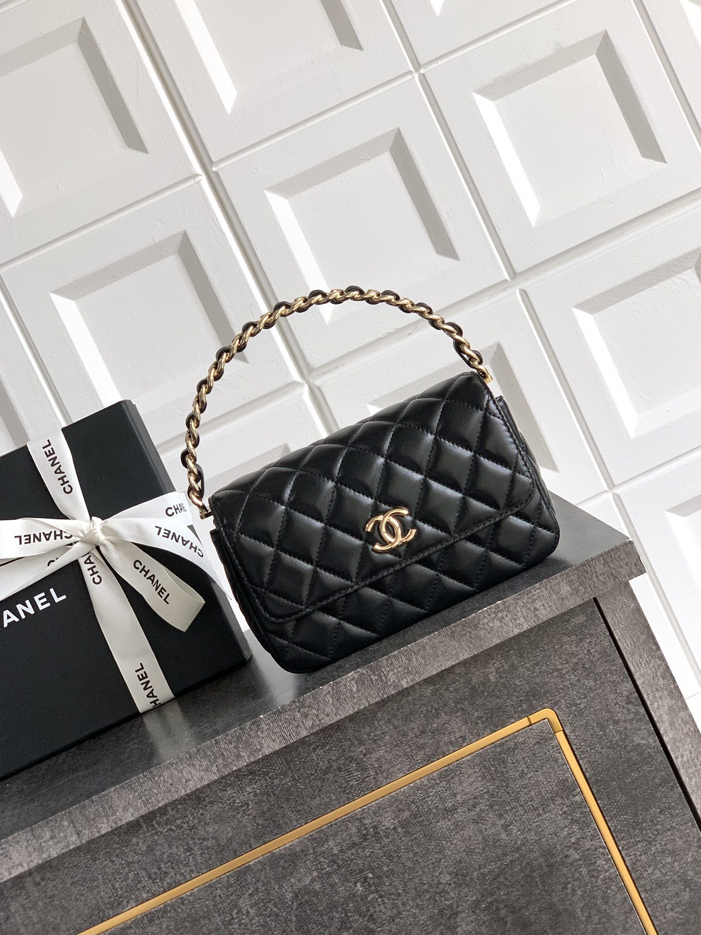 🐑 Sheepskin Black CHANEL 25P 🚩🚩🚩 Hidden Edition Handheld Evening Bag