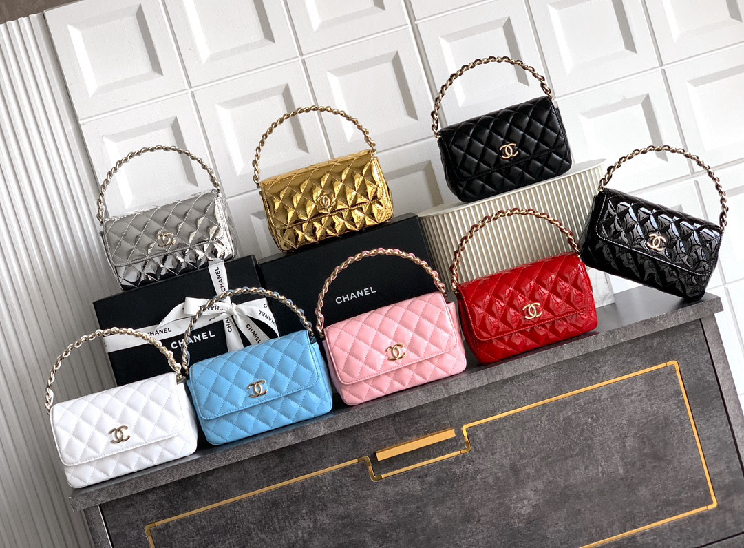 🐑 Sheepskin Black CHANEL 25P 🚩🚩🚩 Hidden Edition Handheld Evening Bag