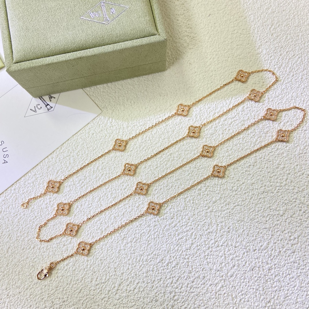 Van Cleef & Arpels Necklace Mini Full Diamond 16 Clover  Necklace
