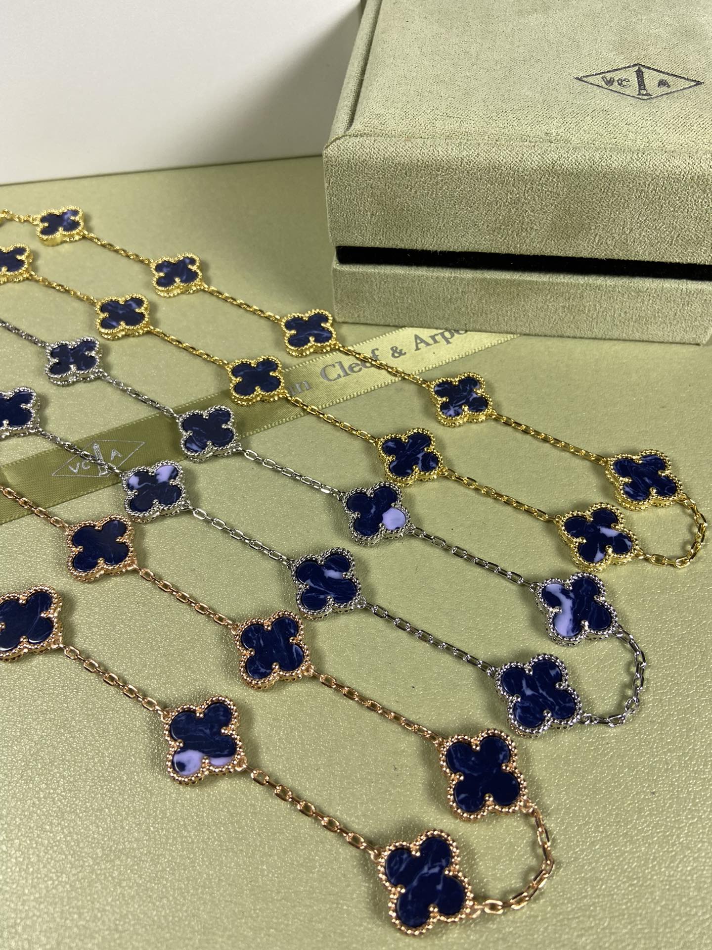 Van Cleef & Arpels Necklace VCA Alhambra 10 Clover Peret Blue  and Diamonds Necklace White Gold, Yellow Gold, Rose Gold