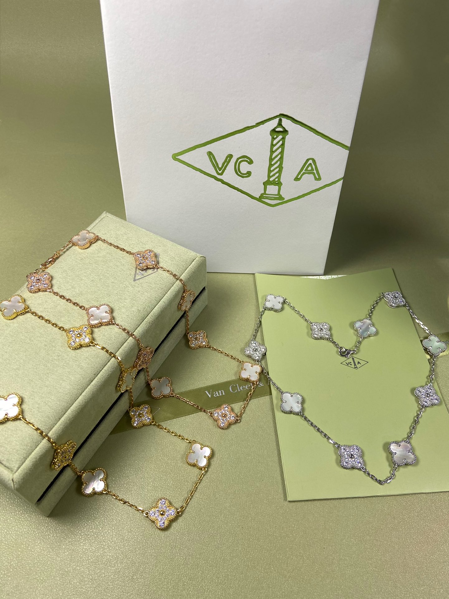 Van Cleef & Arpels 10 Clovers Necklace