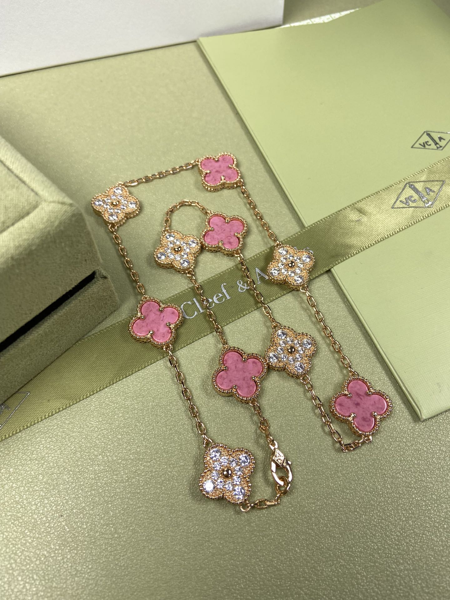 Van Cleef & Arpels Necklace VCA 10-Flower Rose Pink Necklace Platinum, Yellow Gold, Rose Gold