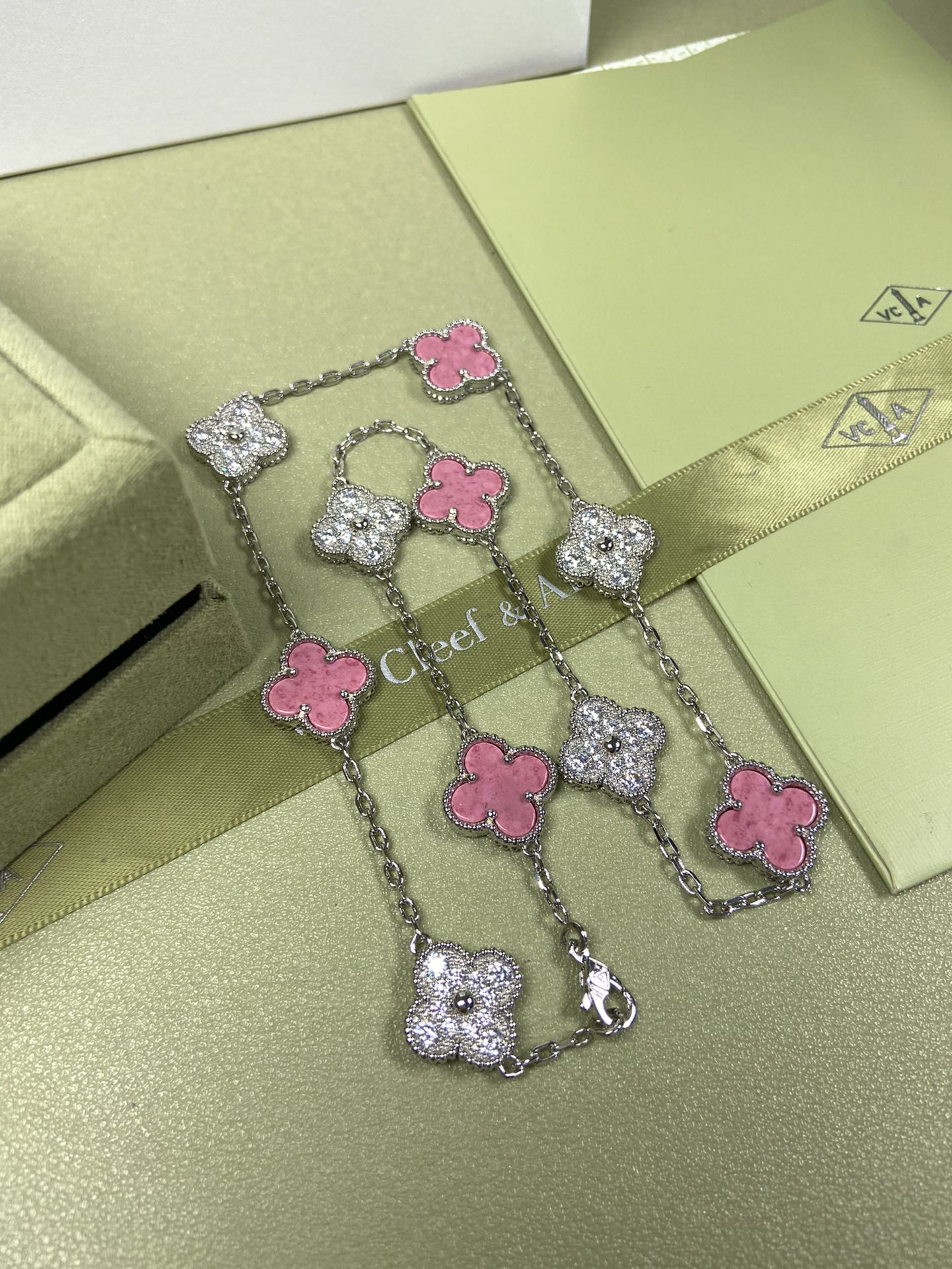 Van Cleef & Arpels Necklace VCA 10-Flower Rose Pink Necklace Platinum, Yellow Gold, Rose Gold