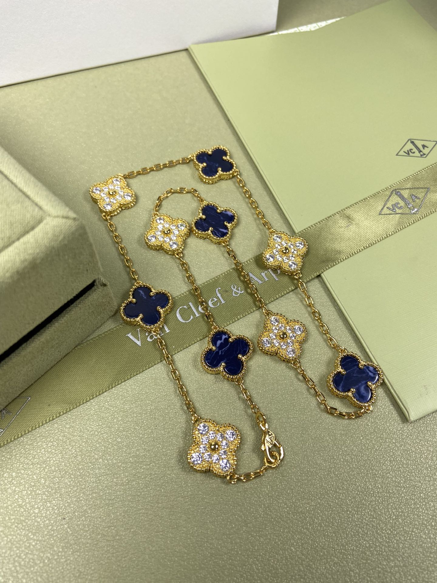 Van Cleef & Arpels Necklace VCA Alhambra 10 Clover Peret Blue  and Diamonds Necklace White Gold, Yellow Gold, Rose Gold