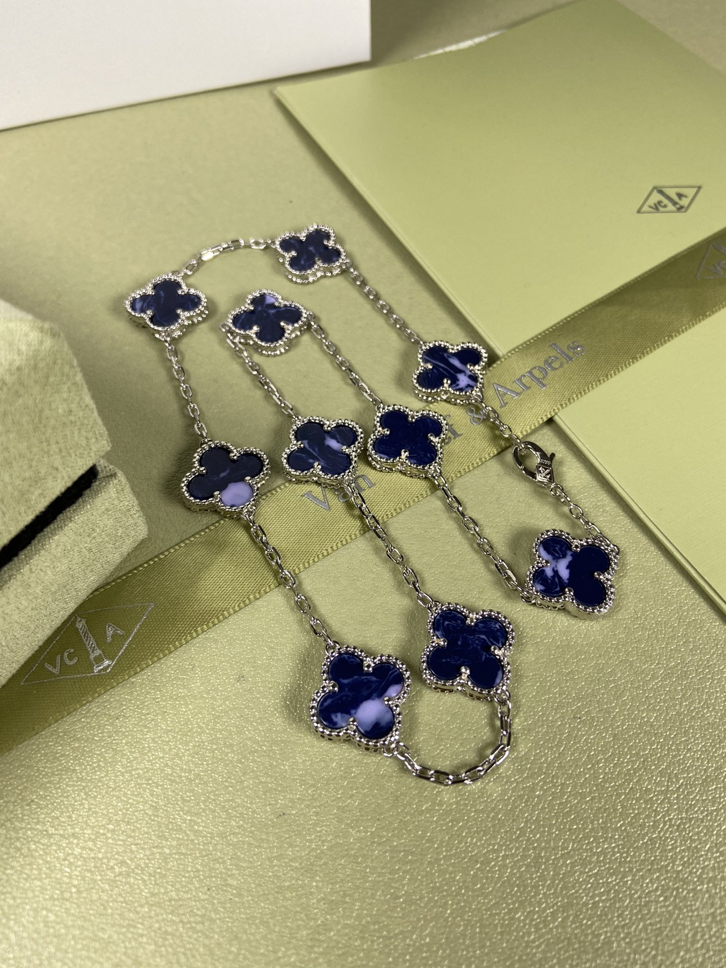 Van Cleef & Arpels Necklace VCA Alhambra 10 Clover Peret Blue  and Diamonds Necklace White Gold, Yellow Gold, Rose Gold