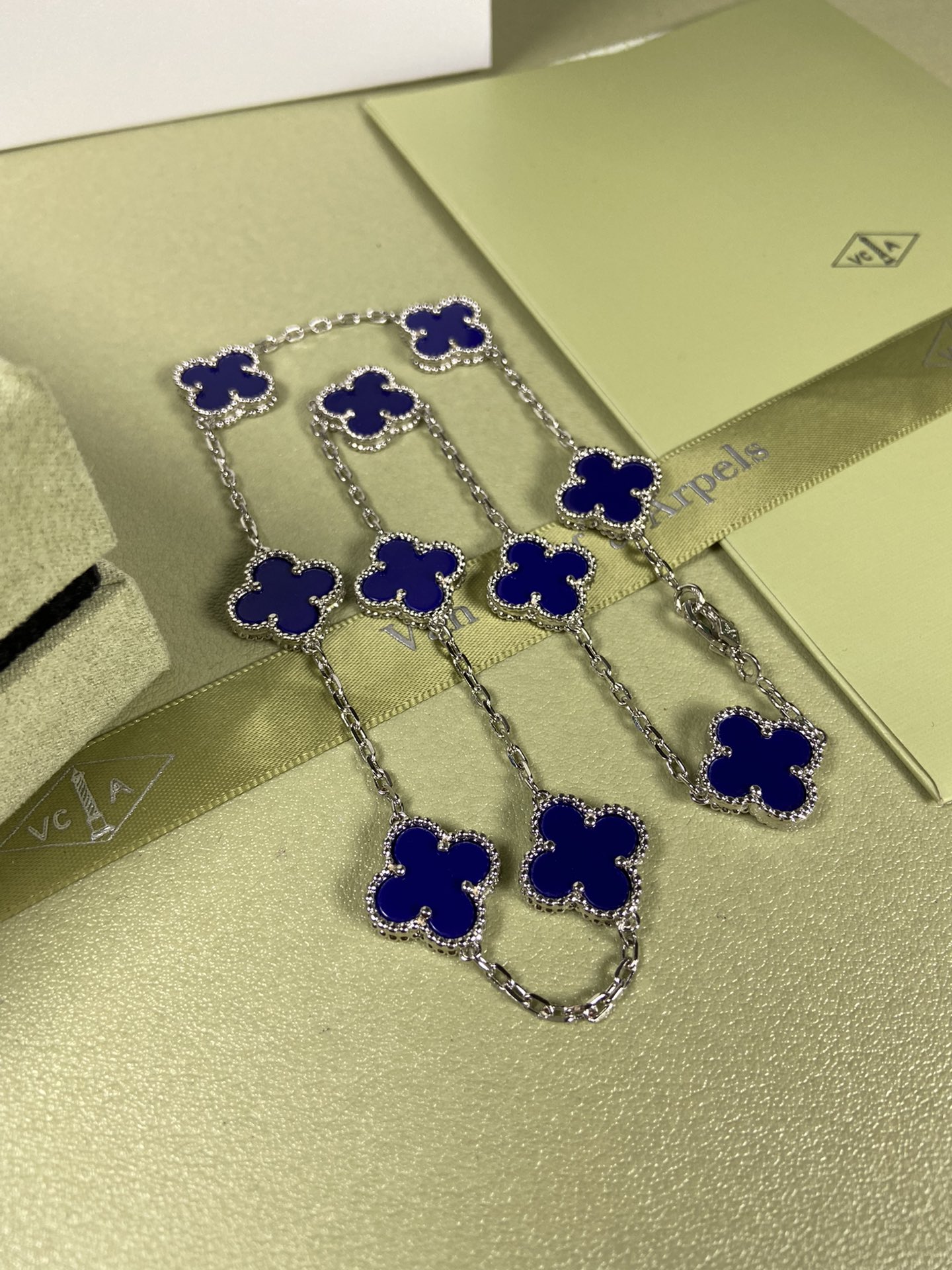Van Cleef & Arpels Necklace VCA 10-Flower Lapis Lazuli Diamond Necklace White Gold Yellow Gold Rose Gold