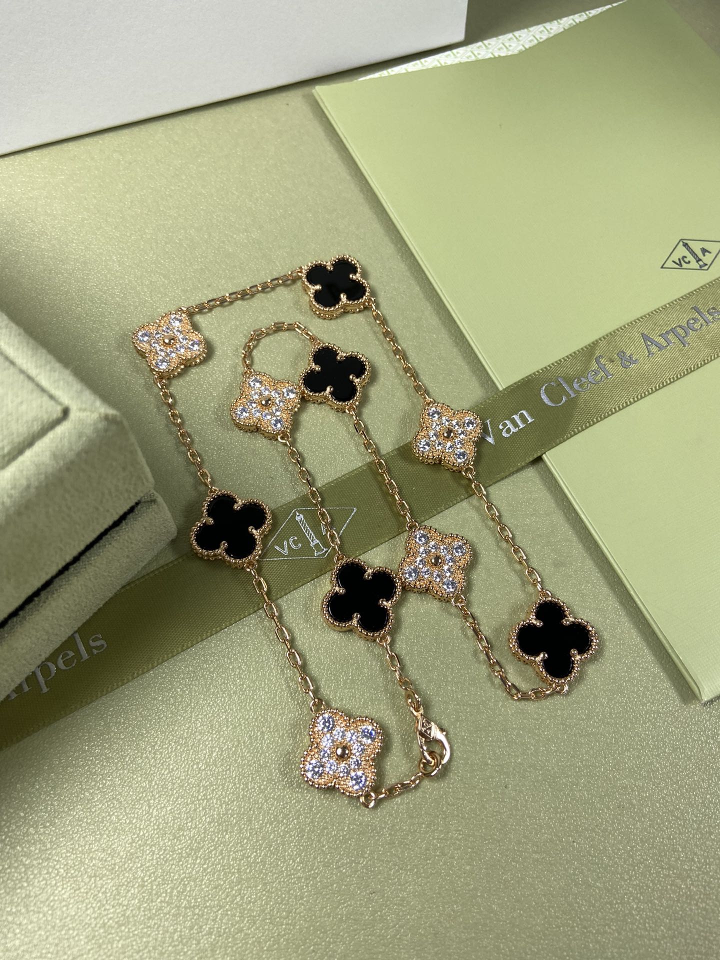 Van Cleef & Arpels 10 Clovers Necklace