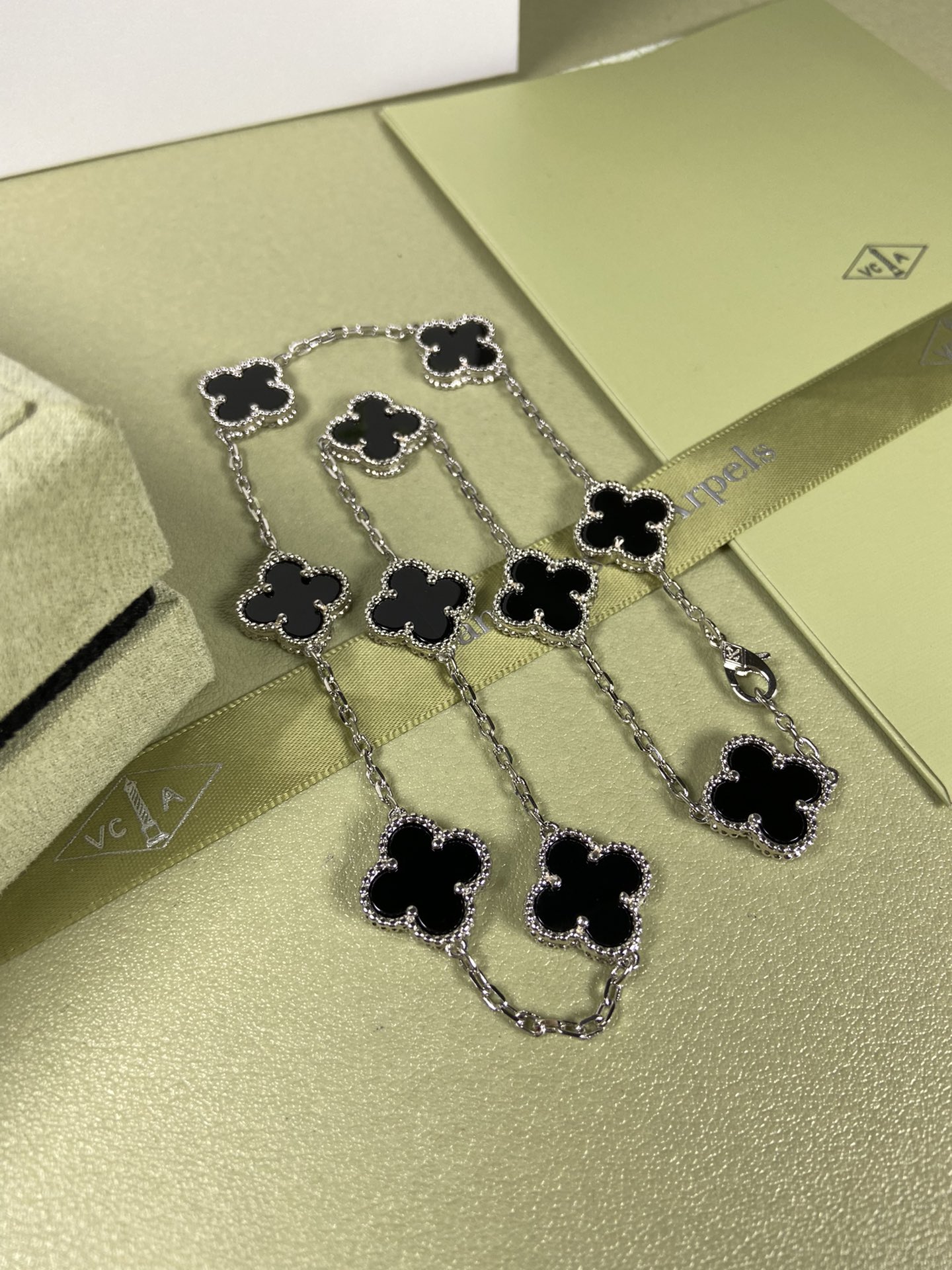 Van Cleef & Arpels 10 Clovers Necklace